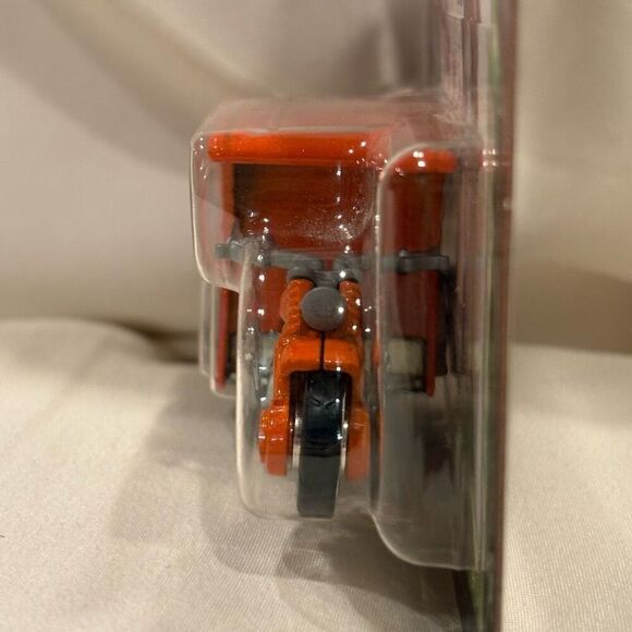 Disney Robin Hood & His Merry MENagerie Hot Wheels Real Riders Die Cast Car NWT - Picture 5 of 7